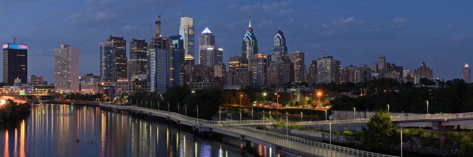 Philadelphia — Philadelphia from South Street Bridge July 2016 panorama 3b